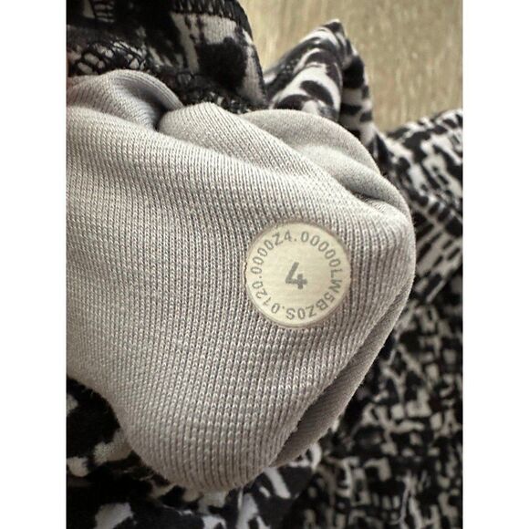 Lululemon Align Pant 28" Urban Block Ice Grey Black - Picture 3 of 3